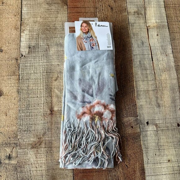 I am Women's Gray Flower Scarf with Frings Detail NTW - Picture 1 of 4